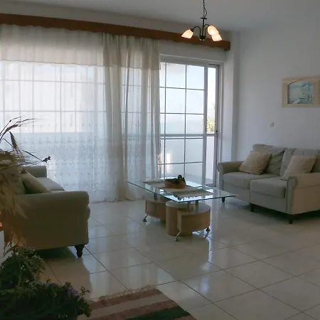 Family Apartment *